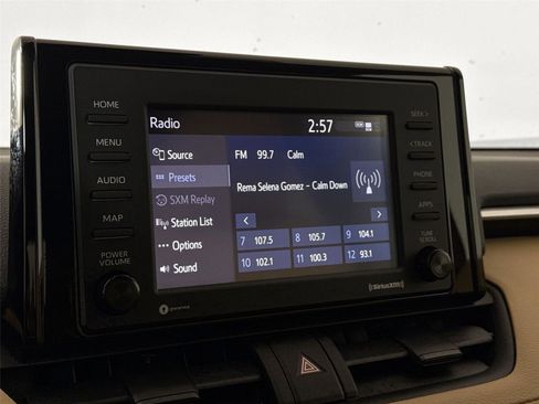 Certified 2022 Toyota RAV4 XLE image 21