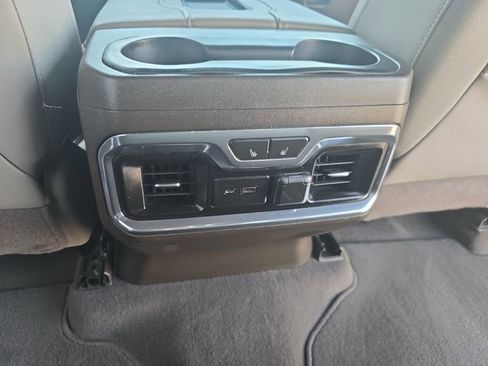 Used 2019 GMC Sierra 1500 SLT w/ SLT Premium Plus Package AWD/4WD image 15