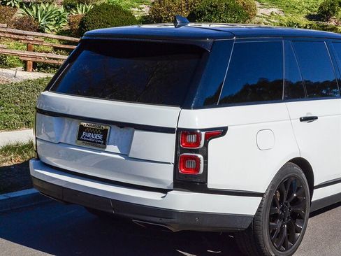 Used 2019 Land Rover Range Rover HSE image 15