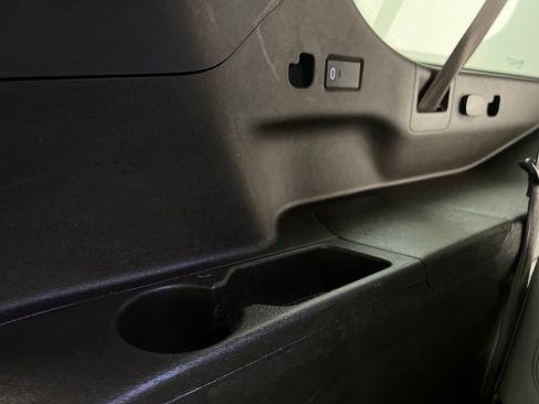 Used 2021 Chevrolet Suburban Z71 w/ Z71 Off-Road Package image 31