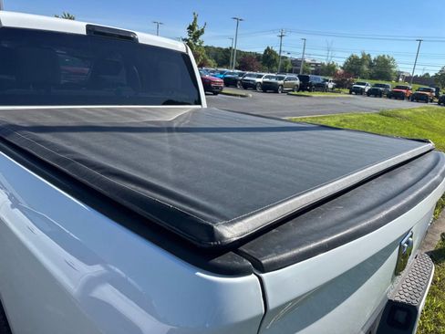 Used 2018 RAM 1500 Express w/ Express Value Package AWD/4WD image 7
