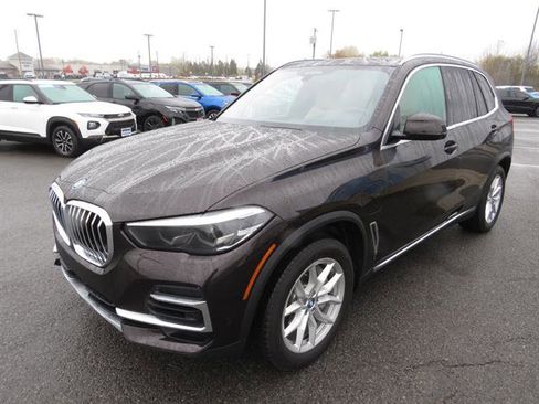 Used 2022 BMW X5 xDrive45e image 7