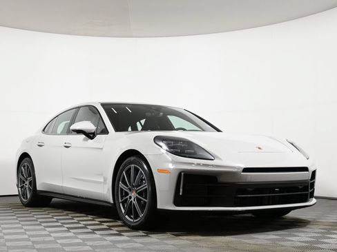 Used 2026 Porsche Panamera 4 AWD/4WD image 9
