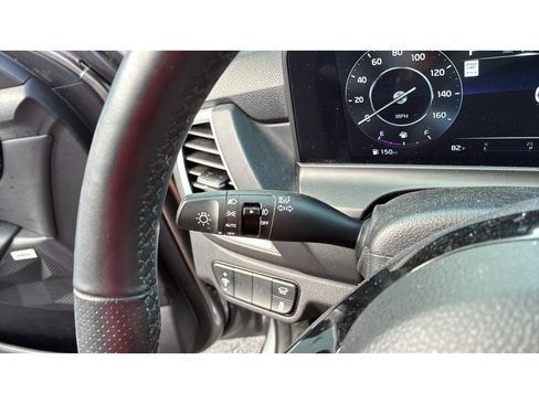 Used 2024 Kia Seltos SX w/ SX Sunroof Package AWD/4WD image 17