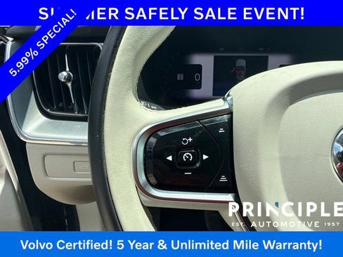 Certified 2024 Volvo XC60 B5 Core w/ Protection Package Premier AWD/4WD image 23