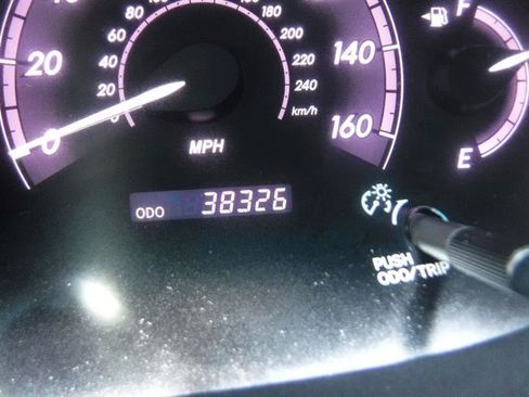 Used 2011 Toyota Avalon FWD image 24