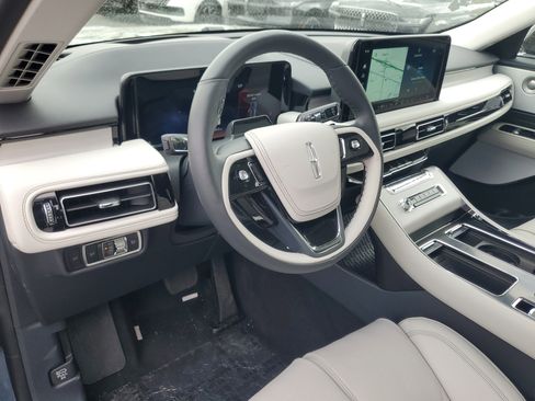 New 2026 Lincoln Aviator Reserve AWD/4WD image 12