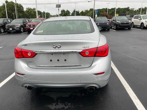 Used 2017 INFINITI Q50 Signature Edition w/ All Weather Package (L93) AWD/4WD image 8