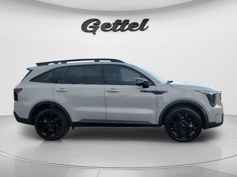 Used 2024 Kia Sorento SX AWD/4WD image 4