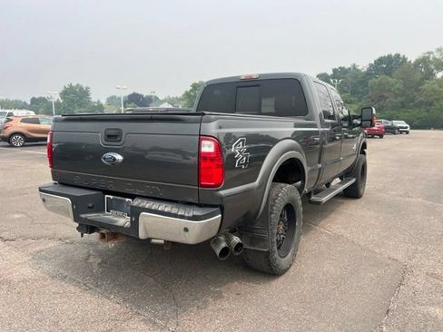 Used 2016 Ford F250 XLT w/ XLT Premium Package AWD/4WD image 5