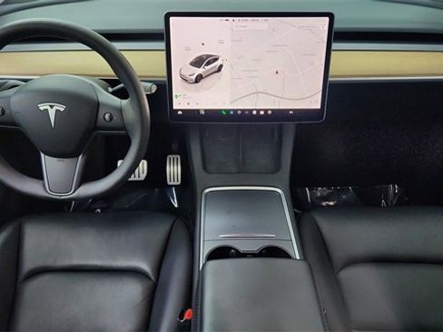 Used 2023 Tesla Model Y Performance image 35