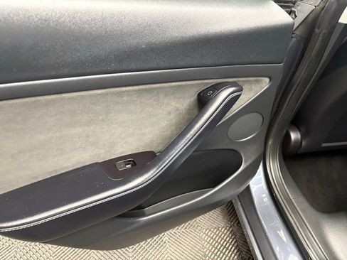 Used 2023 Tesla Model 3 Standard Range RWD image 34