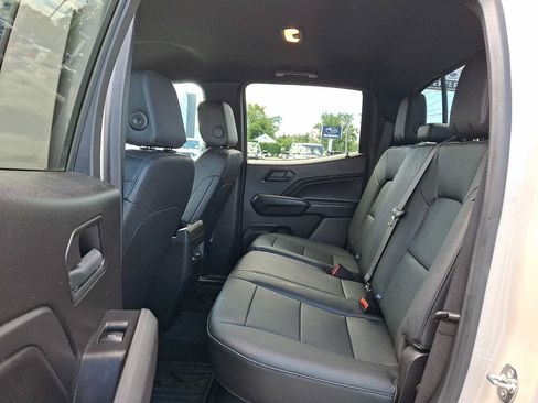 Used 2026 Chevrolet Colorado Trail Boss AWD/4WD image 10