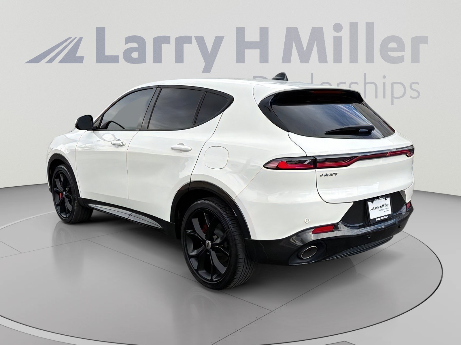 Used 2024 Dodge Hornet R/T w/ Track Pack AWD/4WD image 4