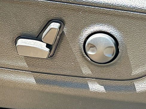 Used 2022 RAM 1500 Big Horn AWD/4WD image 23