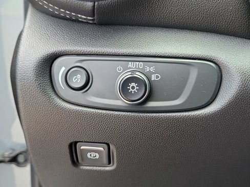 Certified 2023 Chevrolet Blazer LT FWD image 20