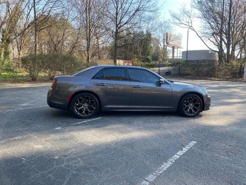 Used 2016 Chrysler 300 S w/ 300S Premium Group image 4