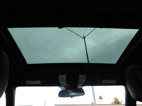 Used 2011 Mercedes-Benz C 300 Sedan image 16