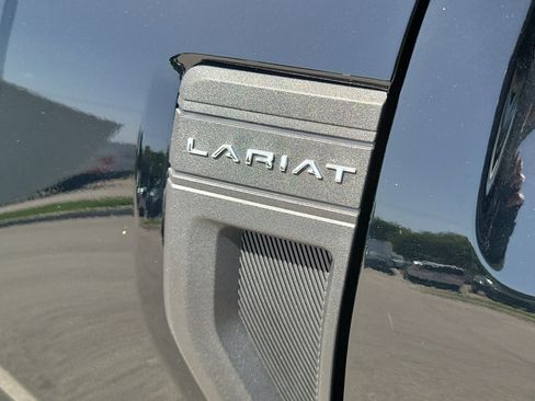 Used 2025 Ford Maverick Lariat w/ 4K Tow Package AWD/4WD image 30