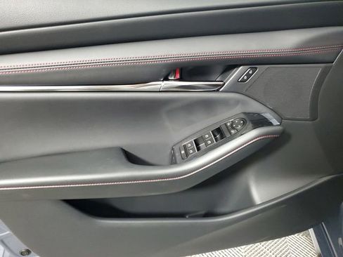 New 2026 MAZDA MAZDA3 Carbon image 18