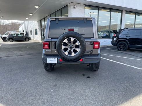 Used 2018 Jeep Wrangler Unlimited Sahara w/ Dual Top Group image 6