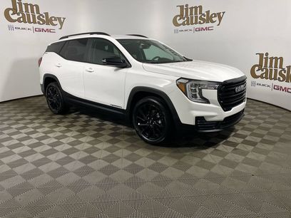 Used 2023 GMC Terrain SLE w/ Driver Convenience Package