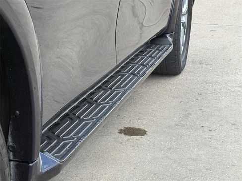 Used 2024 INFINITI QX80 Luxe image 10