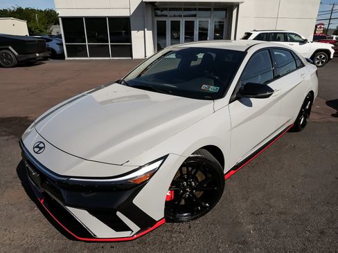 Used 2026 Hyundai Elantra N FWD image 8
