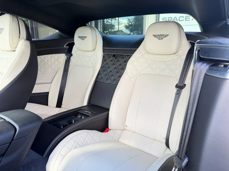 Used 2020 Bentley Continental GT AWD/4WD image 15