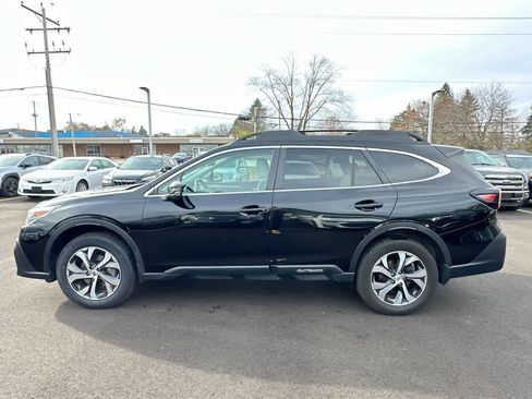 Used 2020 Subaru Outback Limited image 10