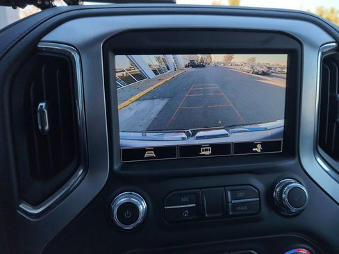 Used 2021 GMC Sierra 1500 SLT w/ SLT Convenience Package image 24