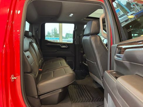 Used 2022 GMC Sierra 1500 Elevation w/ Elevation Premium Package AWD/4WD image 26