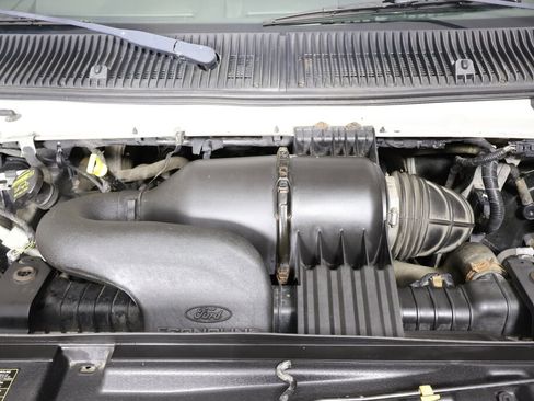 Used 2013 Ford E-150 and Econoline 150 image 31