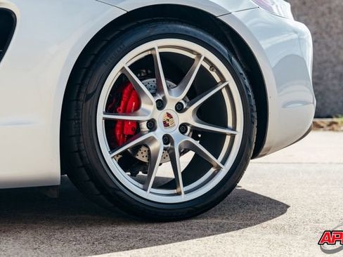 Used 2014 Porsche Cayman S image 44