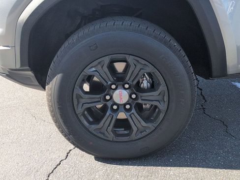 Used 2023 GMC Canyon Elevation w/ Trailering Package image 10