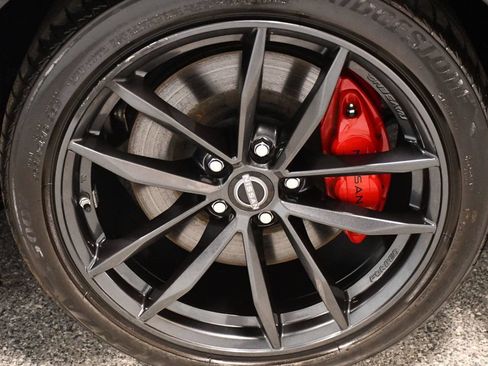 Used 2024 Nissan Z Performance w/ Floor Mat Package RWD image 21