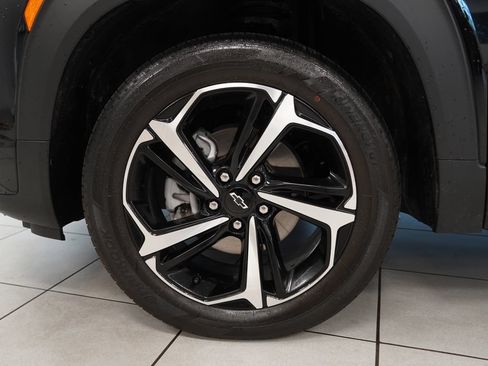Used 2023 Chevrolet TrailBlazer RS w/ Convenience Package AWD/4WD image 15