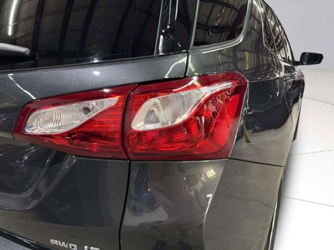 Used 2020 Chevrolet Equinox LT image 12