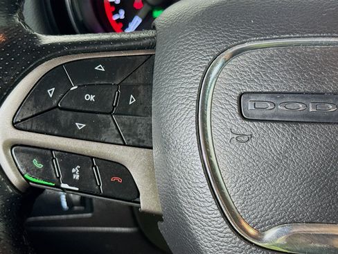 Used 2021 Dodge Durango SXT RWD image 11
