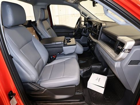 New 2026 Ford F550 4x4 Regular Cab Super Duty image 12