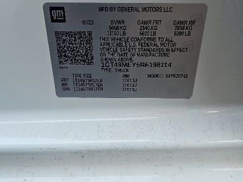 Used 2024 GMC Sierra 2500 SLE w/ SLE Value Package; AWD/4WD image 19