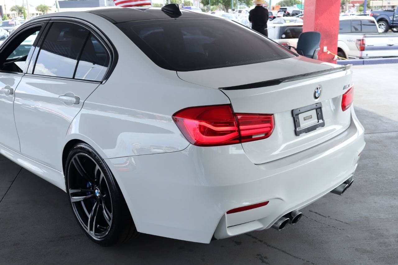 Used 2018 BMW M3 RWD image 9