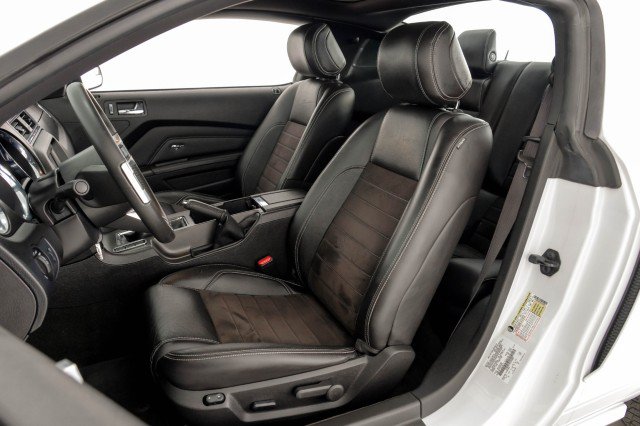 Used 2014 Ford Mustang GT Premium w/ Electronics Package RWD image 27