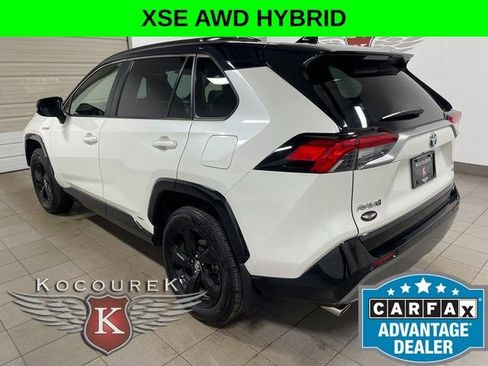 Used 2019 Toyota RAV4 XSE w/ XSE Weather Package image 4