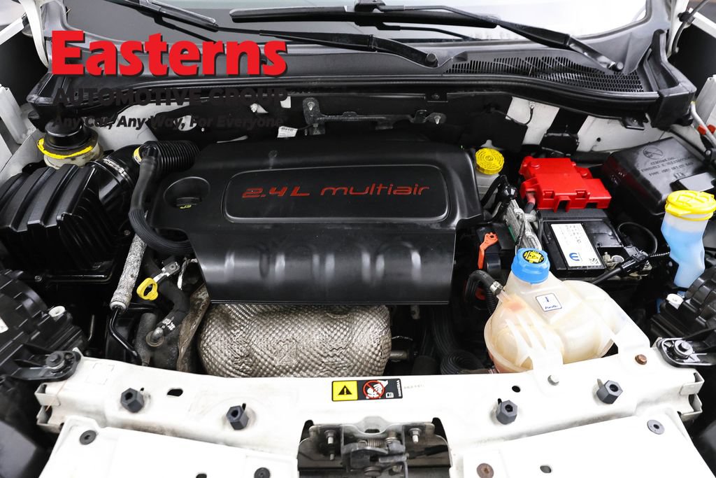 Used 2021 RAM ProMaster City Tradesman SLT FWD image 9