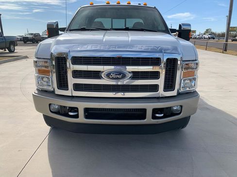 Used 2010 Ford F350 King Ranch image 7