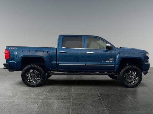 Used 2017 Chevrolet Silverado 1500 LTZ Z71 w/ LTZ Plus Package image 8