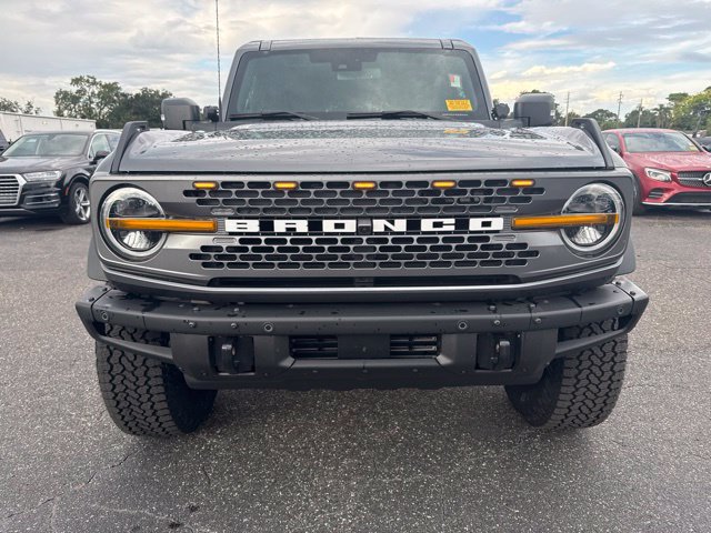Used 2025 Ford Bronco Badlands AWD/4WD image 4