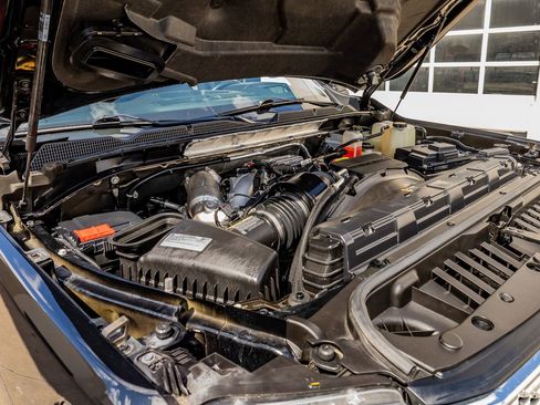 Used 2020 GMC Sierra 3500 Denali w/ Denali Ultimate Package image 43