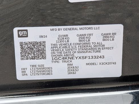 Used 2025 Chevrolet Silverado 2500 LT w/ Trail Boss Package AWD/4WD image 38